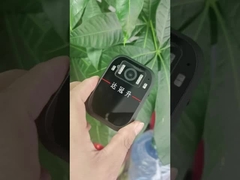 La polizia utilizza un registratore video, i registri della polizia spiegano